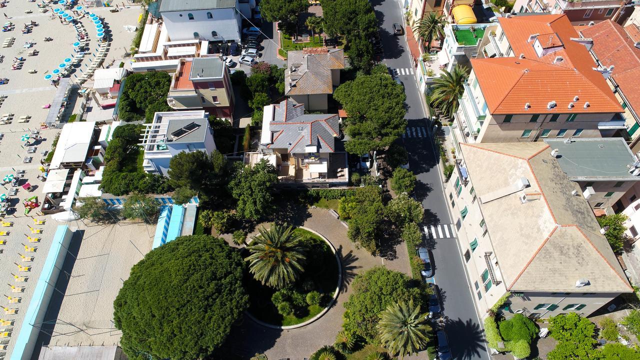 Residence Villa Ombrosa Spotorno Exterior foto
